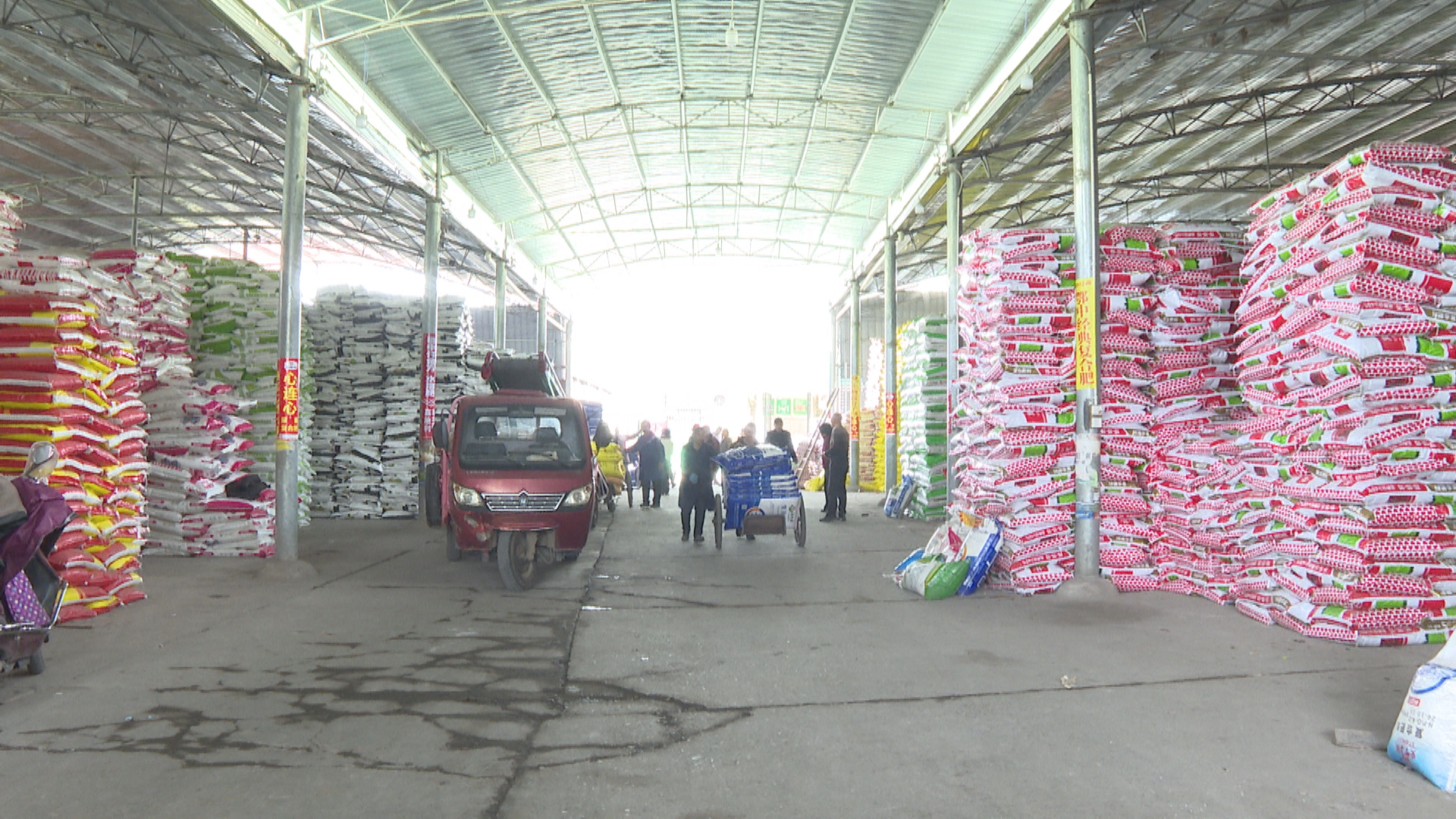 农资储备-1.bmp 农资储备-1.bmp