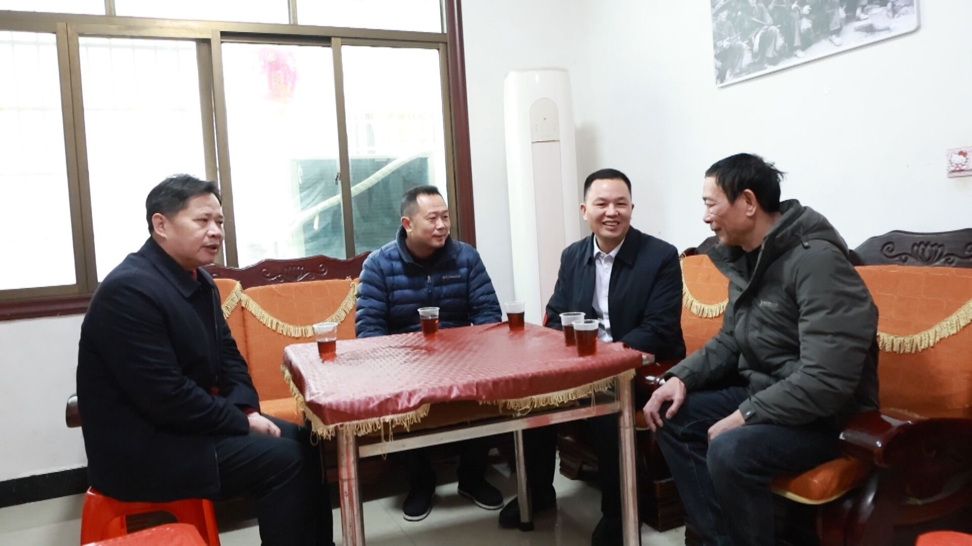 向子顺慰问-1.jpg 向子顺慰问-1.jpg